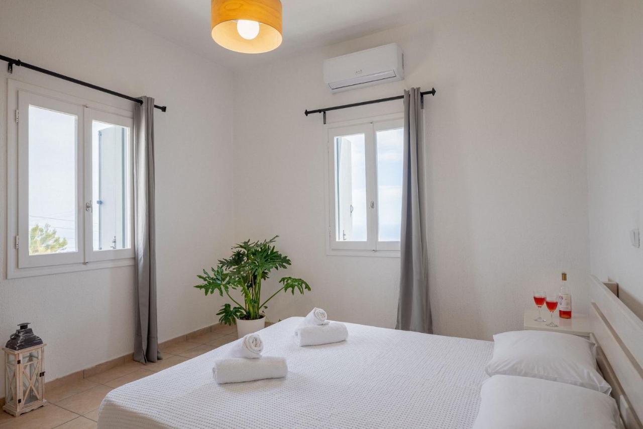 White Utopia Apartments And Maisonettes Imerovigli  Exterior photo